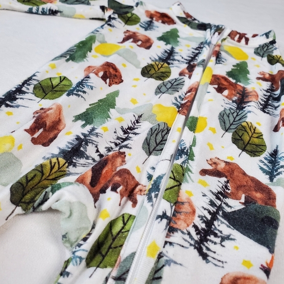 Posh Peanut Archer Bamboo Footed Sleeper Pajama Footie 0-3 Months - Picture 7 of 11